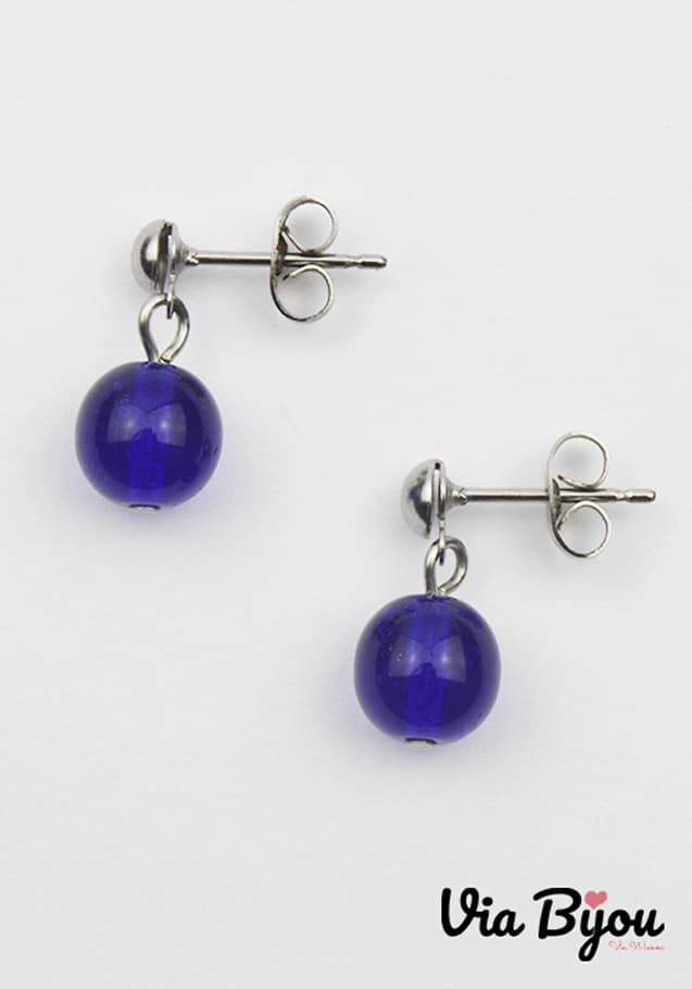 Tmavomodré guličky.jpg