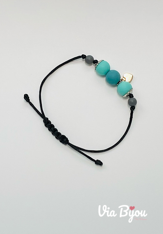 String bracelet/Green-black with a heart